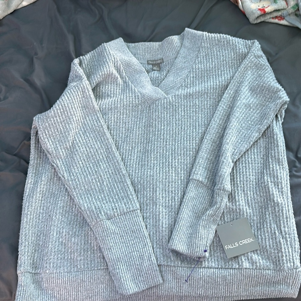Falls creek long sleeve sweater size medium